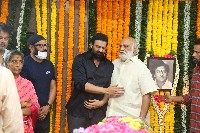 Celebrities Pay Tribute To Krishnam Raju
